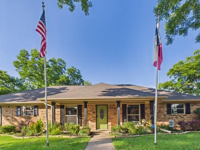 102 Misty Glen Circle Property Photo 1
