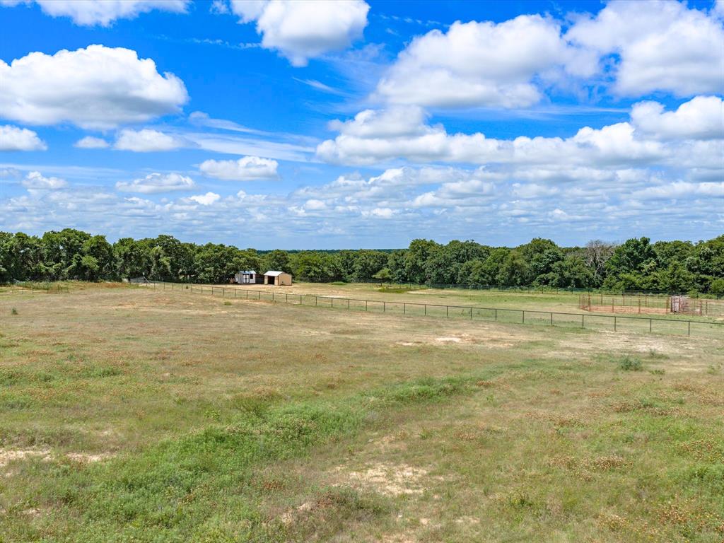 828 Wilson Road Property Photo 32