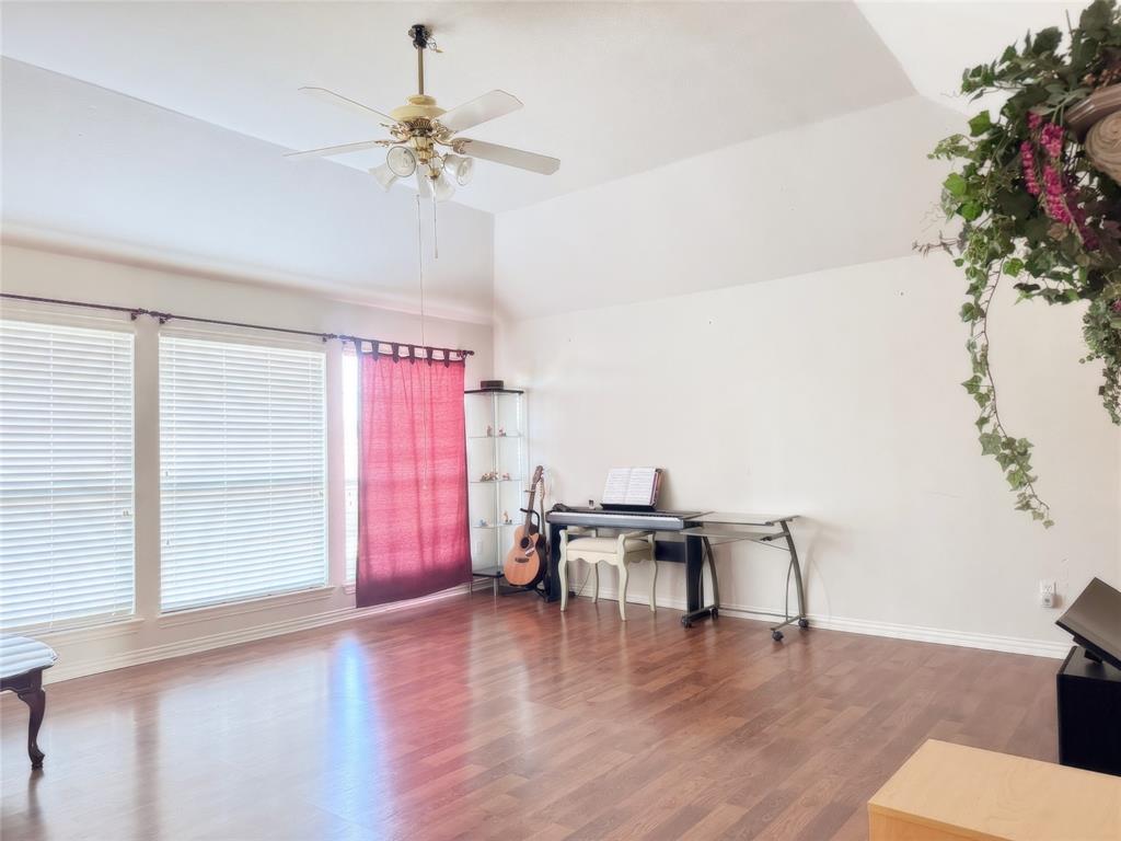 4013 Greenfield Drive Property Photo 12