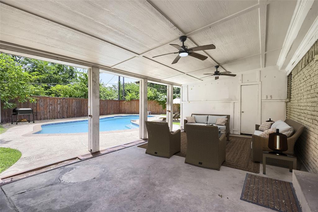3230 Rock Bluff Drive Property Photo 23