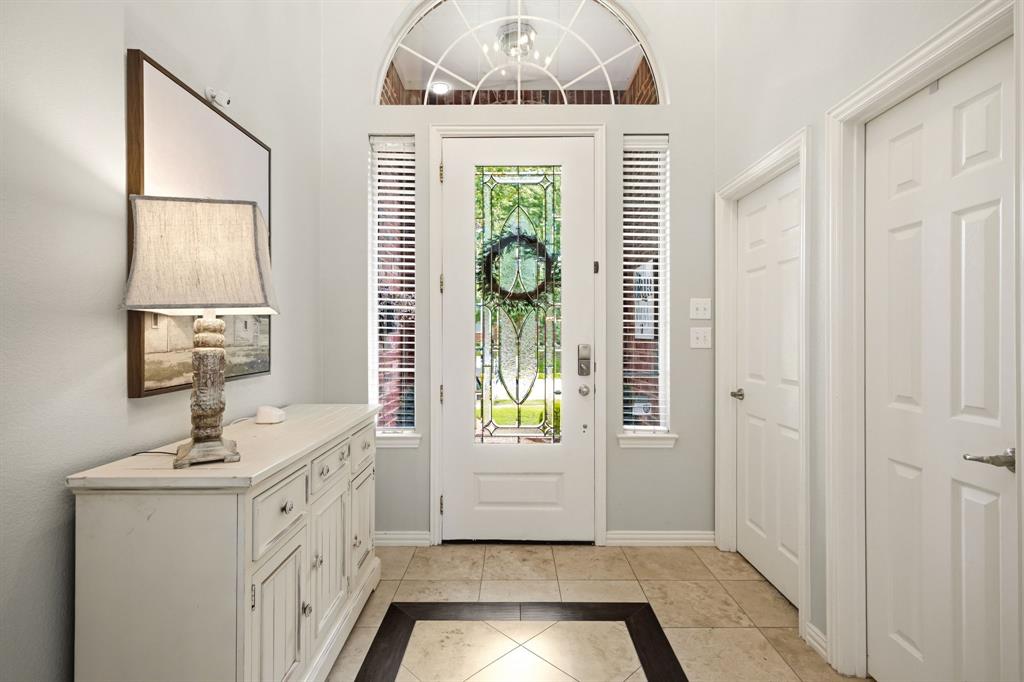 2127 Quail Meadow Lane Property Photo 4