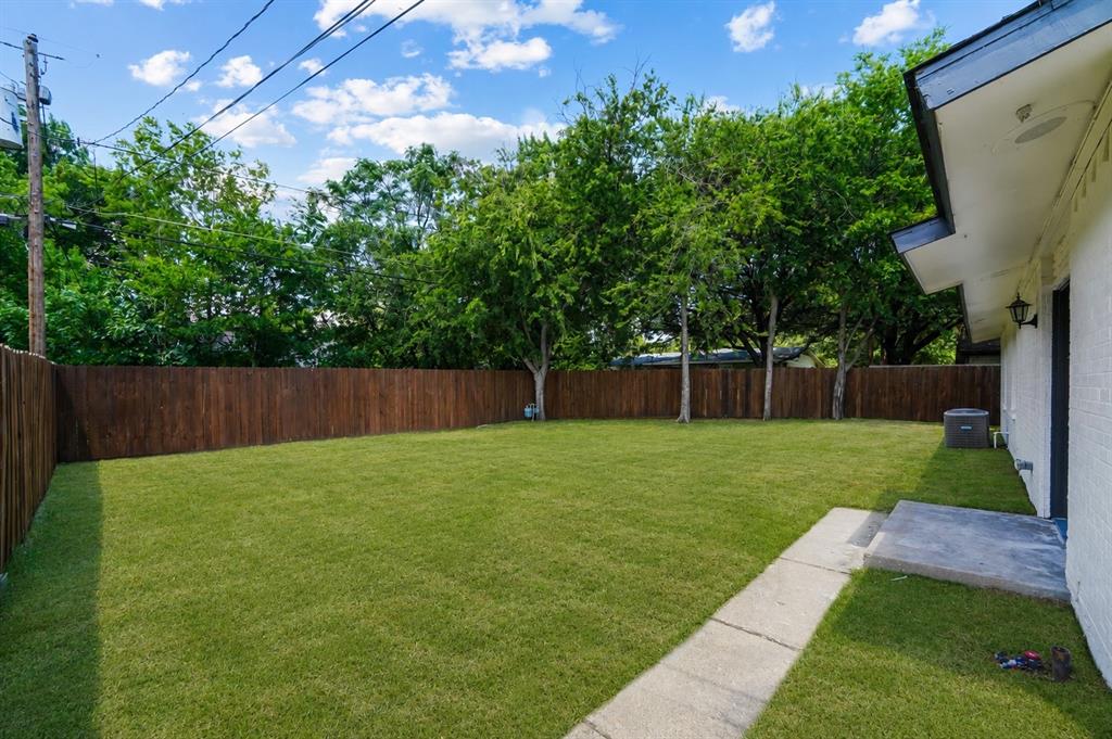 8616 Flicker Lane Property Photo 20