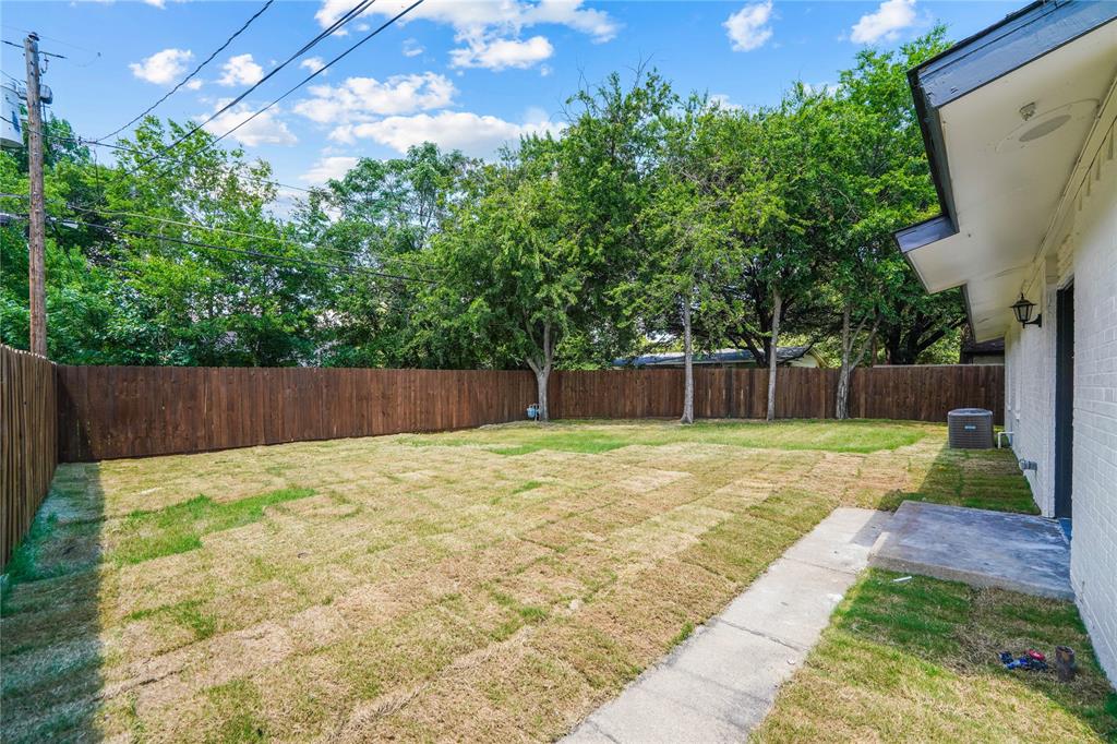 8616 Flicker Lane Property Photo 22