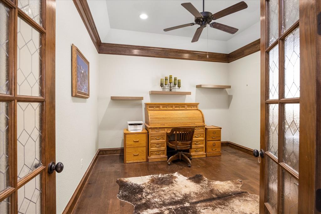 1011 Sunset Bay Court Property Photo 14