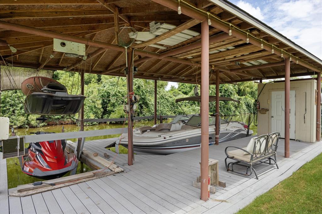 1011 Sunset Bay Court Property Photo 27