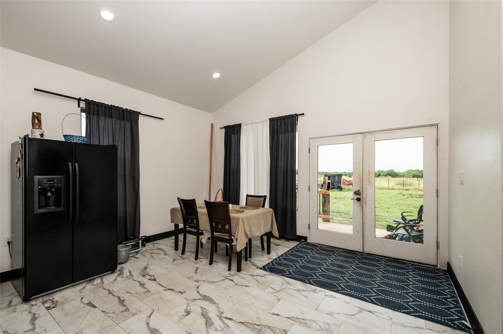 141 Wheelis Loop Property Photo 9