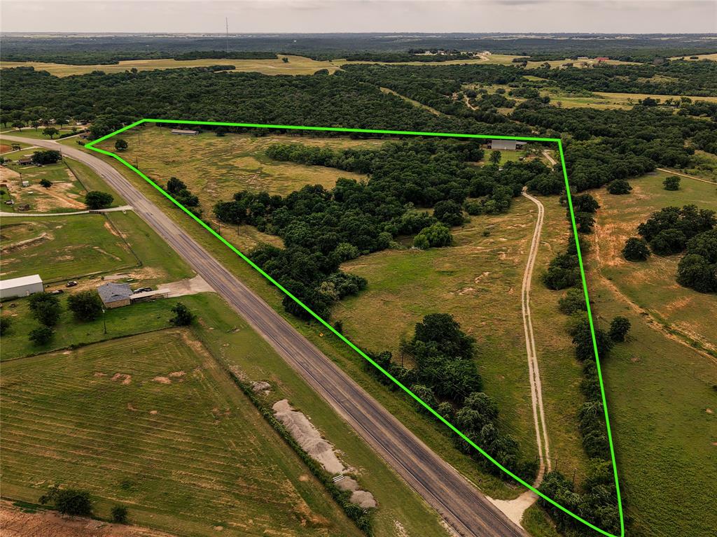 10405 Lipan Highway Property Photo 4