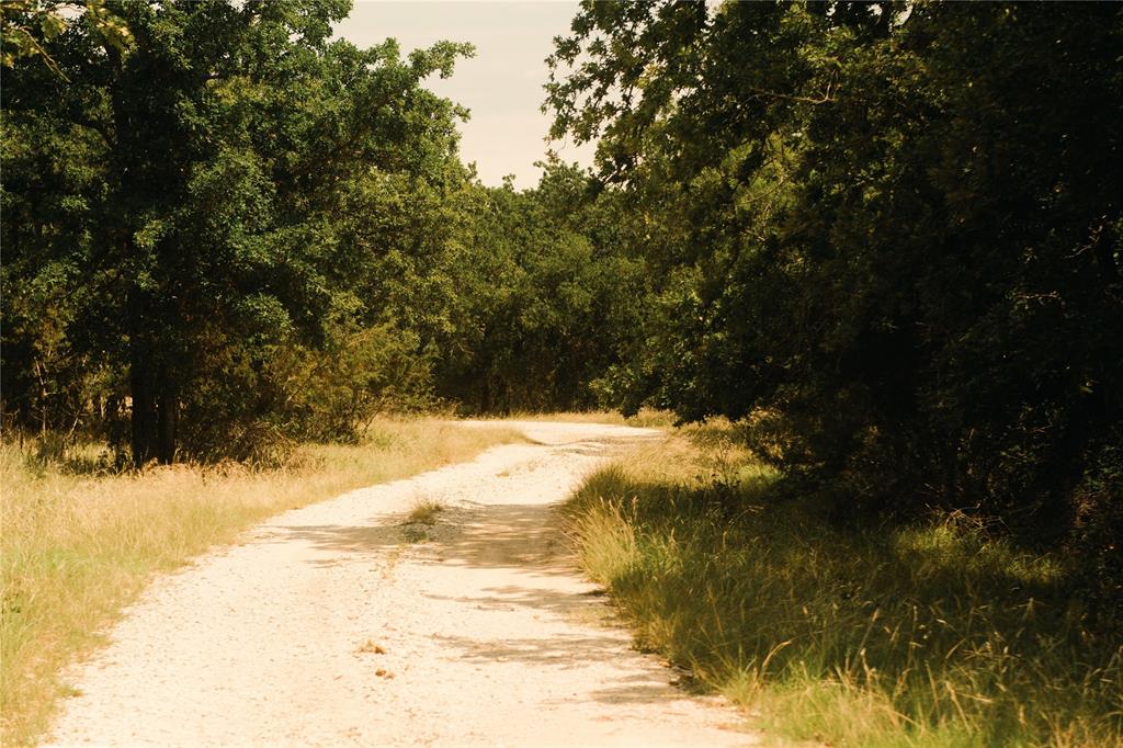 10405 Lipan Highway Property Photo 11