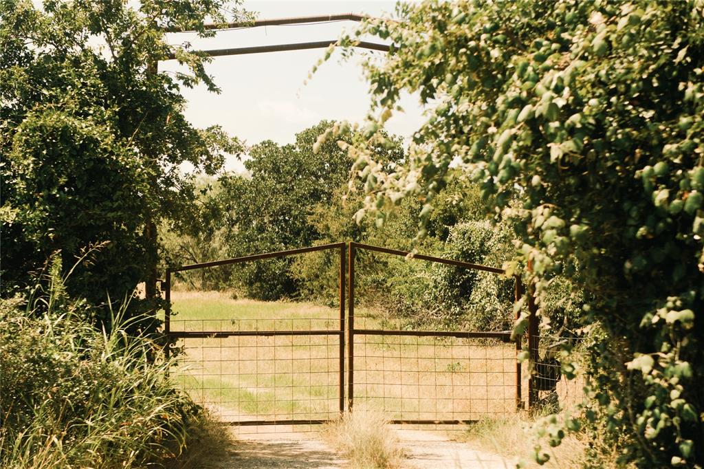 10405 Lipan Highway Property Photo 37