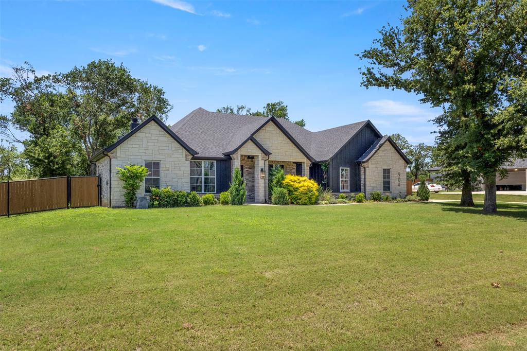 904 Taylor Branch Property Photo 1