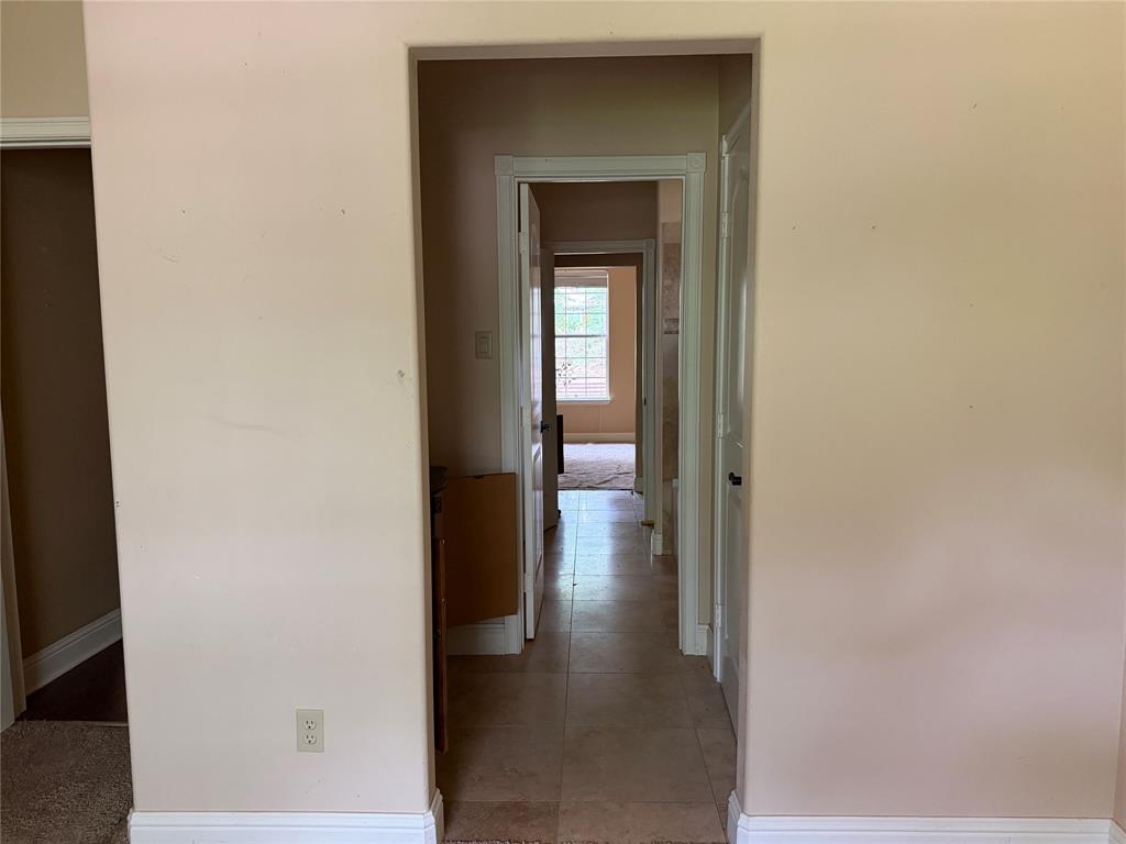 1528 Hideaway Lane Property Photo 12