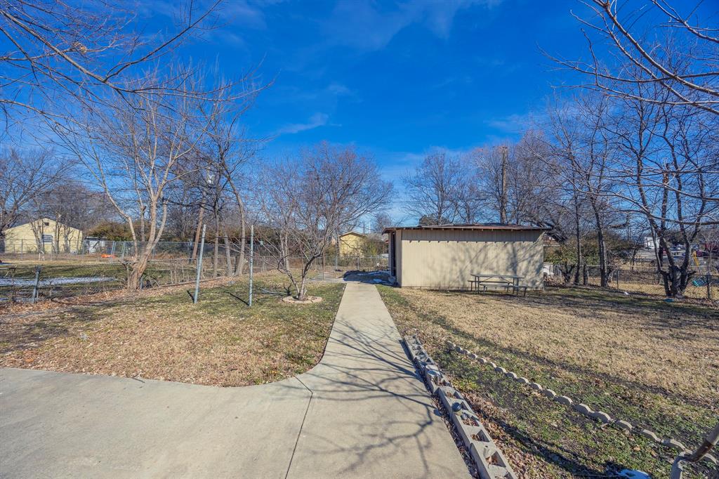 109 W Marguerita Drive Property Photo 25