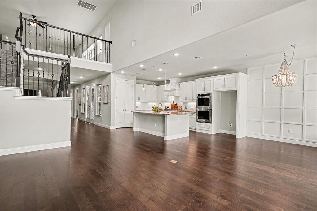 273 Shallow Brook Drive Property Photo 12
