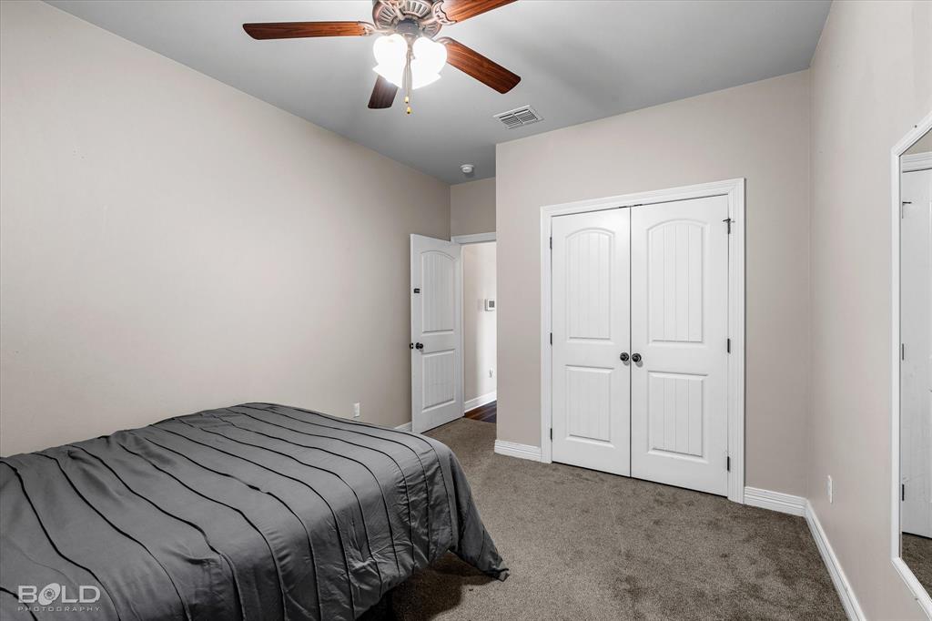 1002 Green Wood Circle Property Photo 27