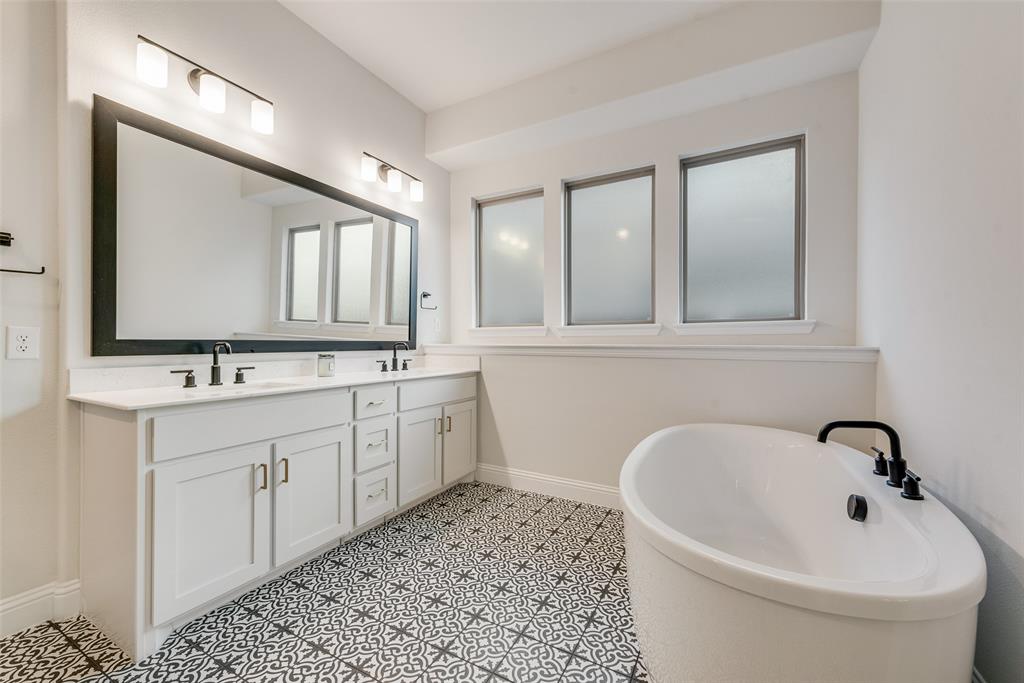 1302 Middleton Drive Property Photo 32