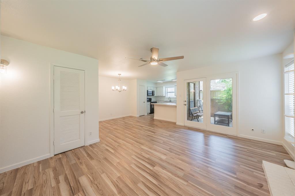 1204 Harwell Drive 2114 Property Photo 6