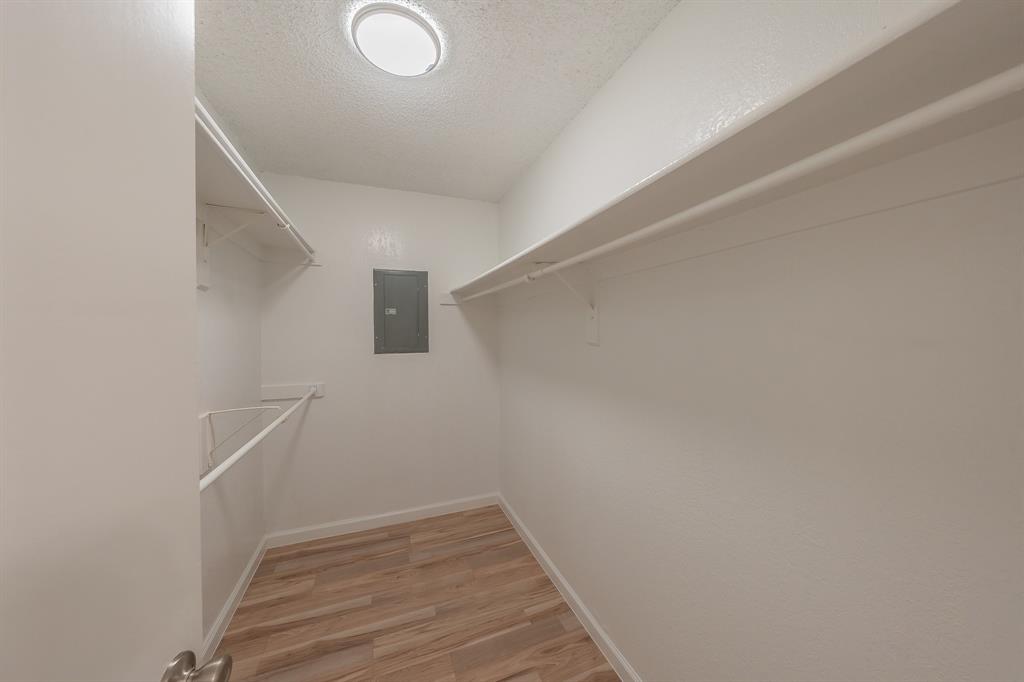 1204 Harwell Drive 2114 Property Photo 28