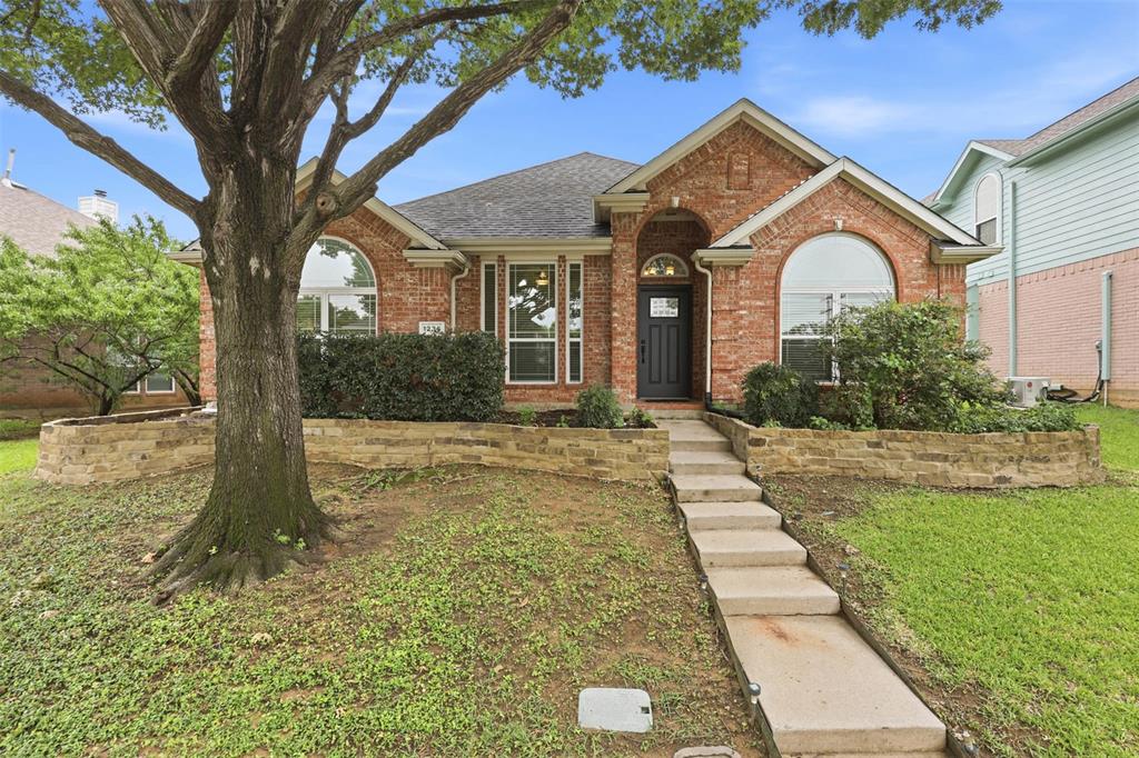 1236 Tanner Drive Property Photo 1