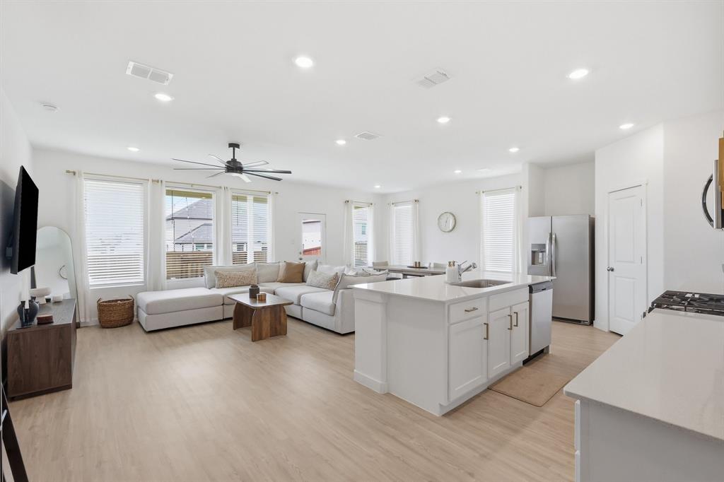 1236 Haggetts Pond Road Property Photo 4