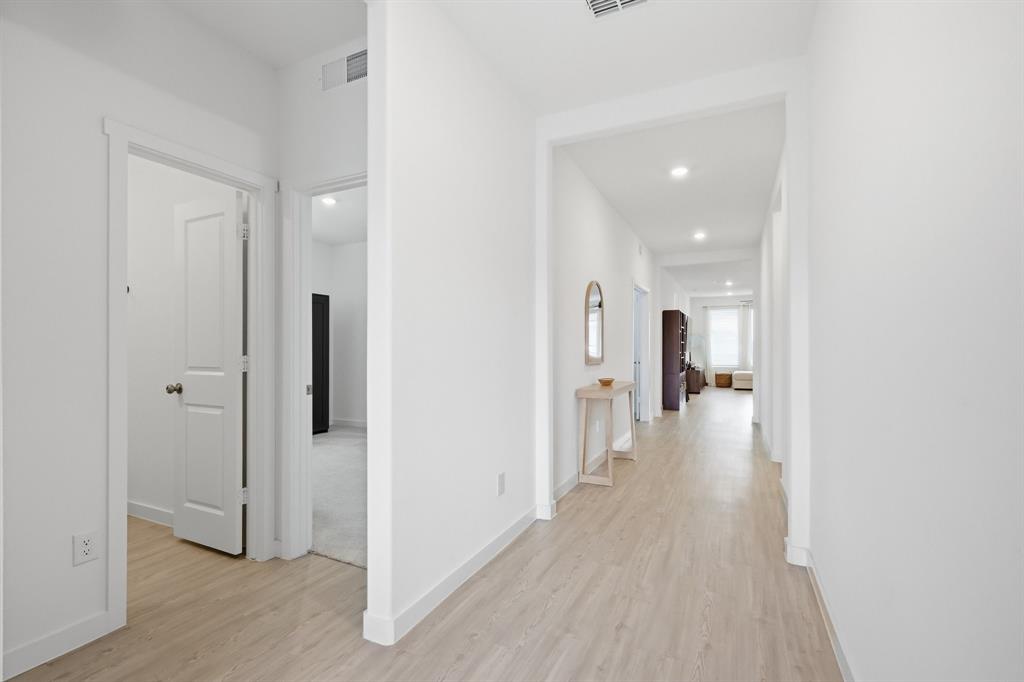1236 Haggetts Pond Road Property Photo 8