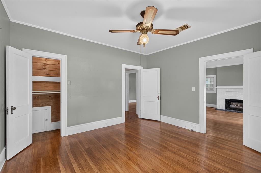 486 Ockley Drive Property Photo 15