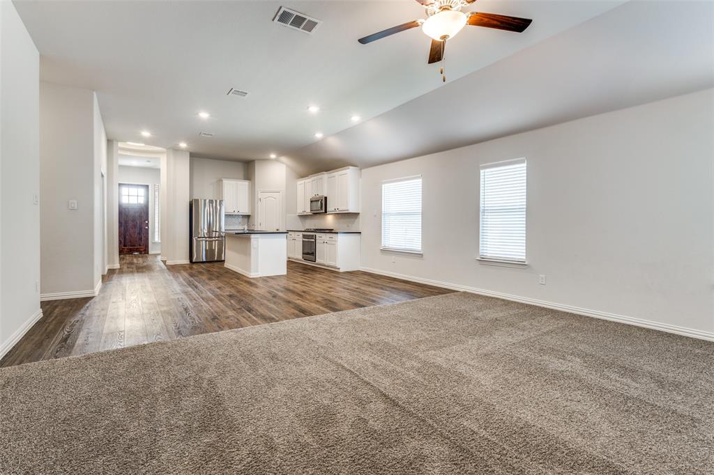 1024 Embers Lane Property Photo 17
