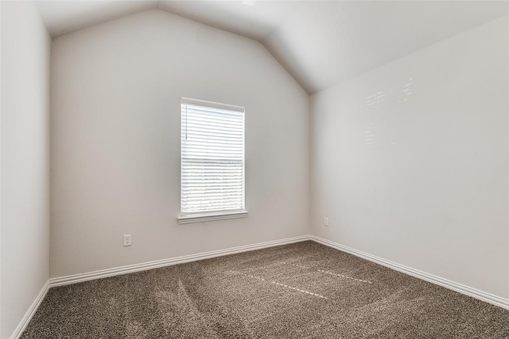 1024 Embers Lane Property Photo 21