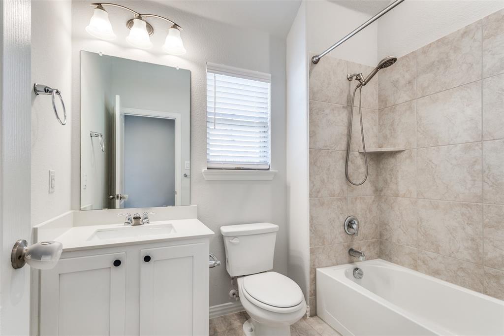 1024 Embers Lane Property Photo 22