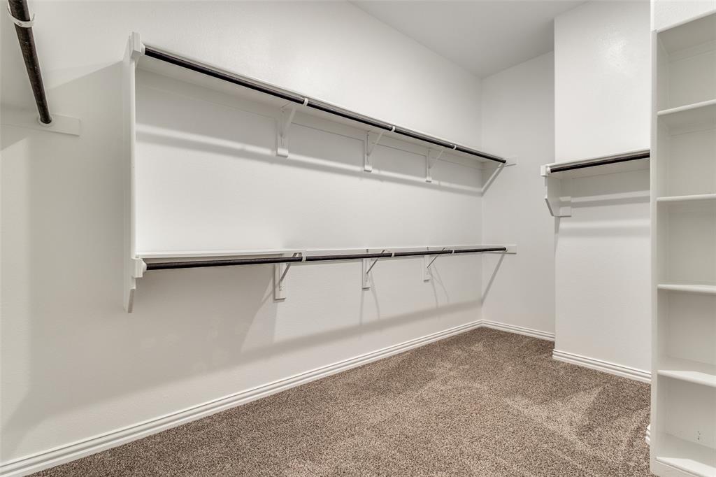 1024 Embers Lane Property Photo 28