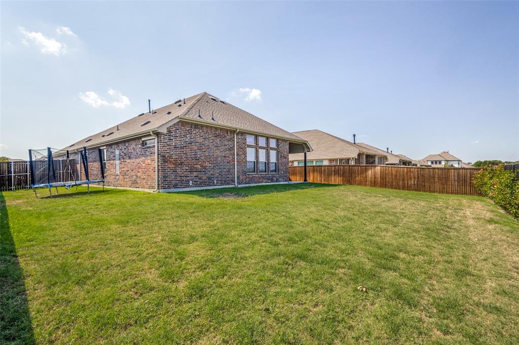 1024 Embers Lane Property Photo 35