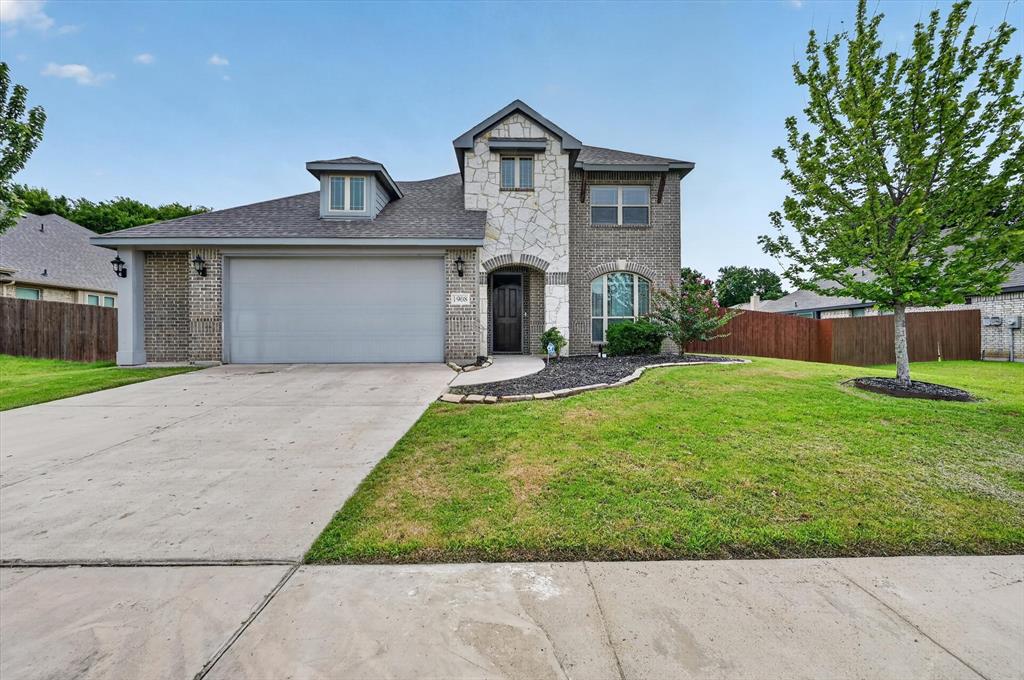 1908 Sunflower Drive Property Photo 1