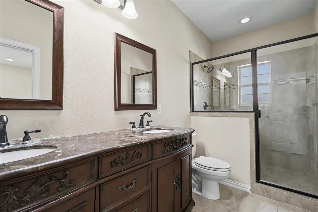 1922 Timber Oaks Drive Property Photo 26