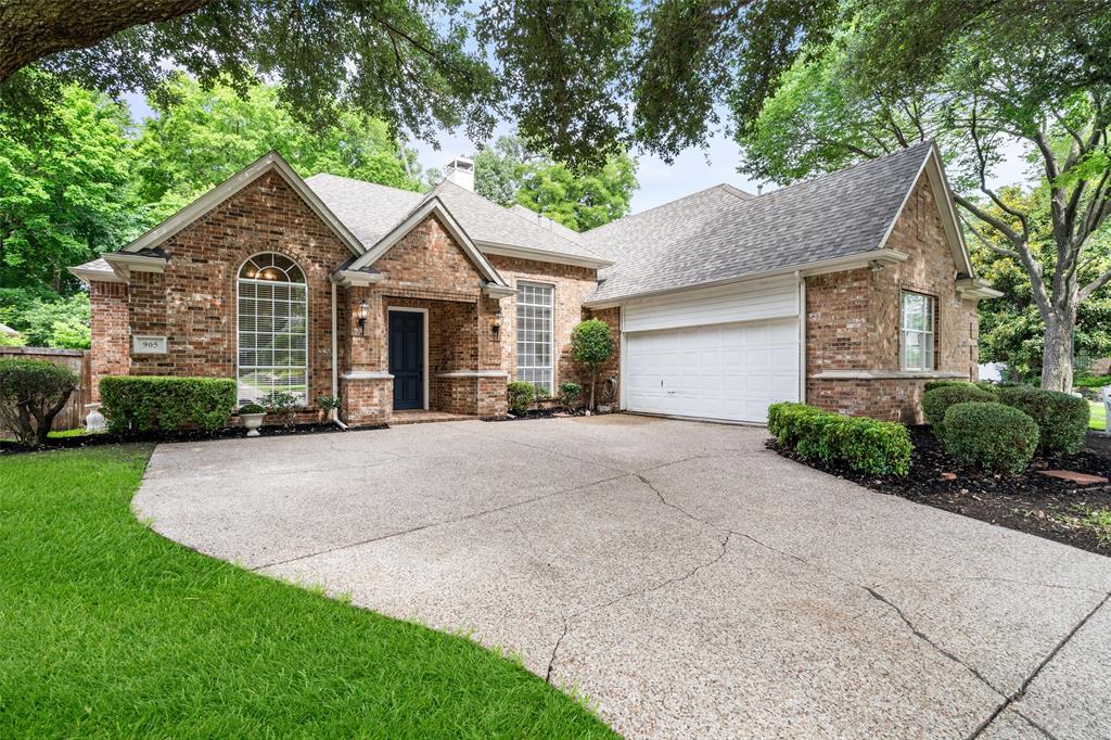905 Rolling Meadows Court Property Photo 4