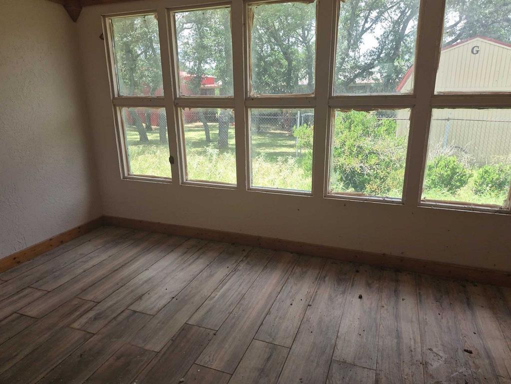 3130 Seabreeze Drive Property Photo 13