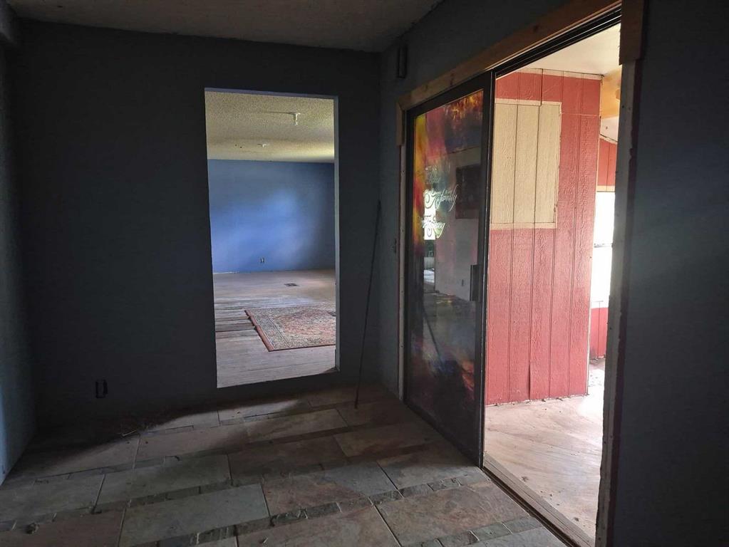 3130 Seabreeze Drive Property Photo 21