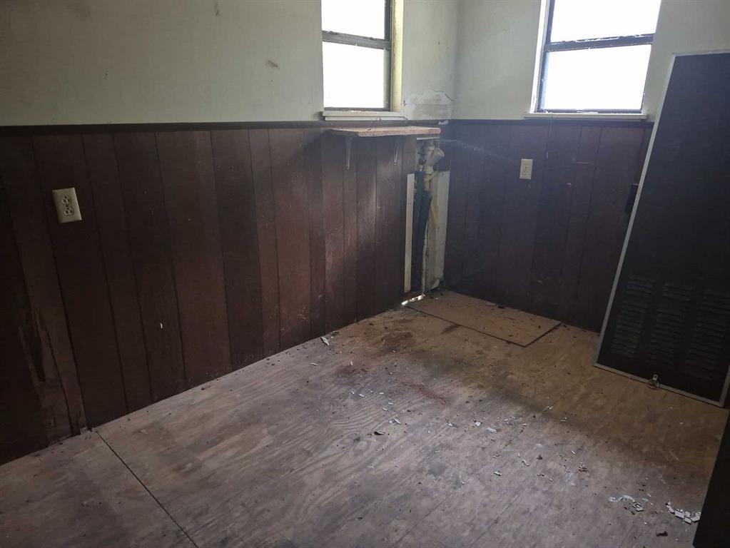 3130 Seabreeze Drive Property Photo 22