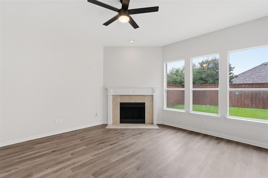 2649 Whispering Trail Property Photo 4