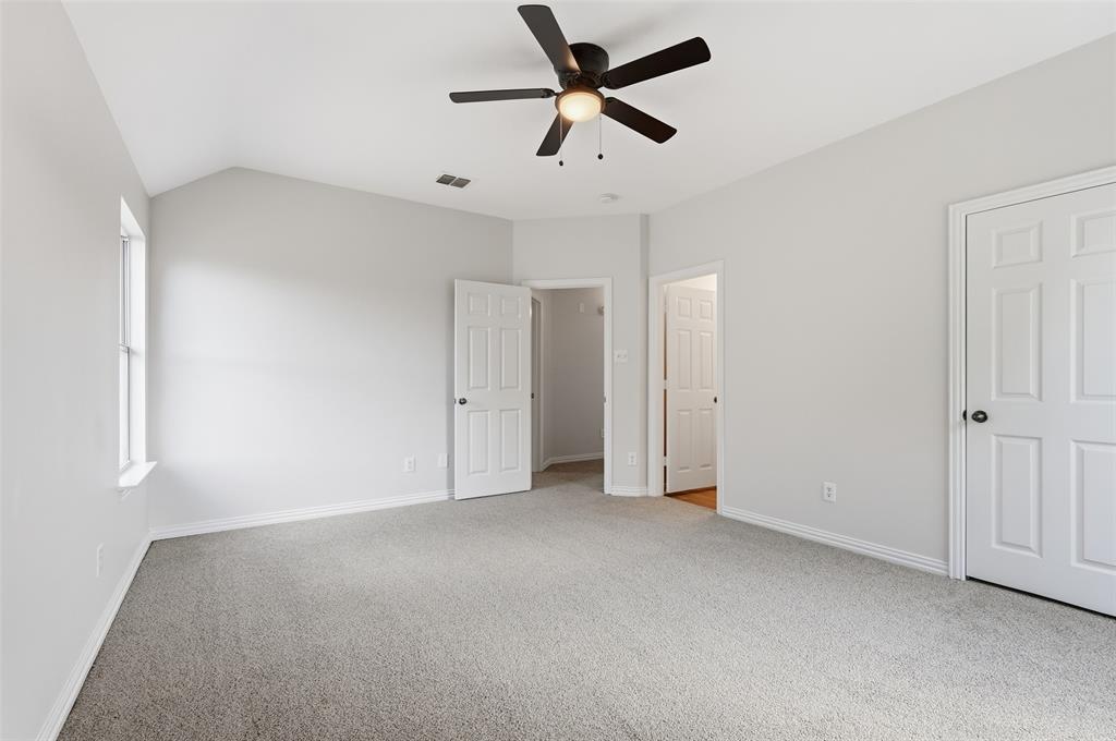 2649 Whispering Trail Property Photo 14