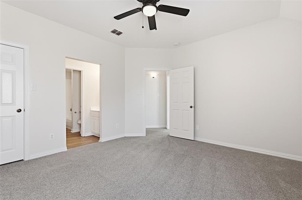 2649 Whispering Trail Property Photo 15