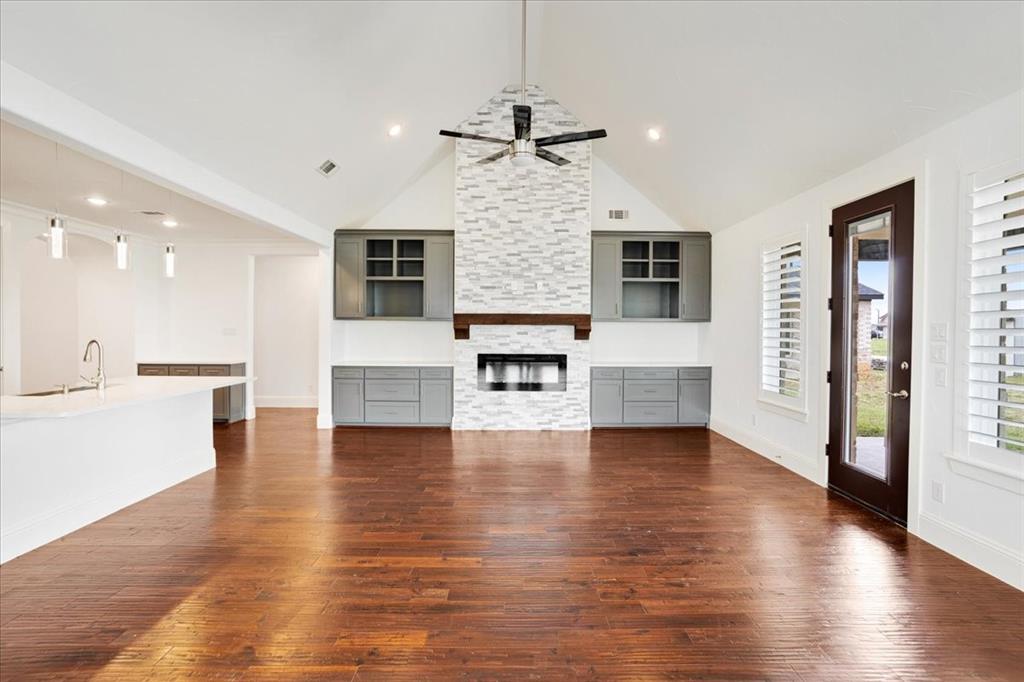 10505 Clark Court Property Photo 9