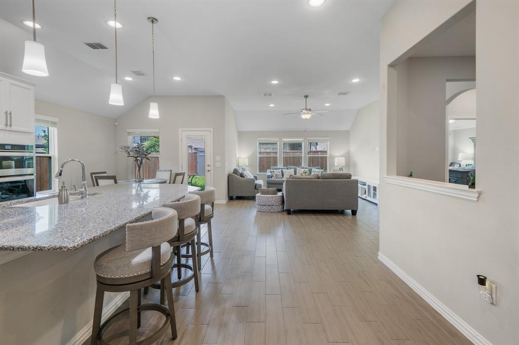 2602 Melrose Drive Property Photo 14