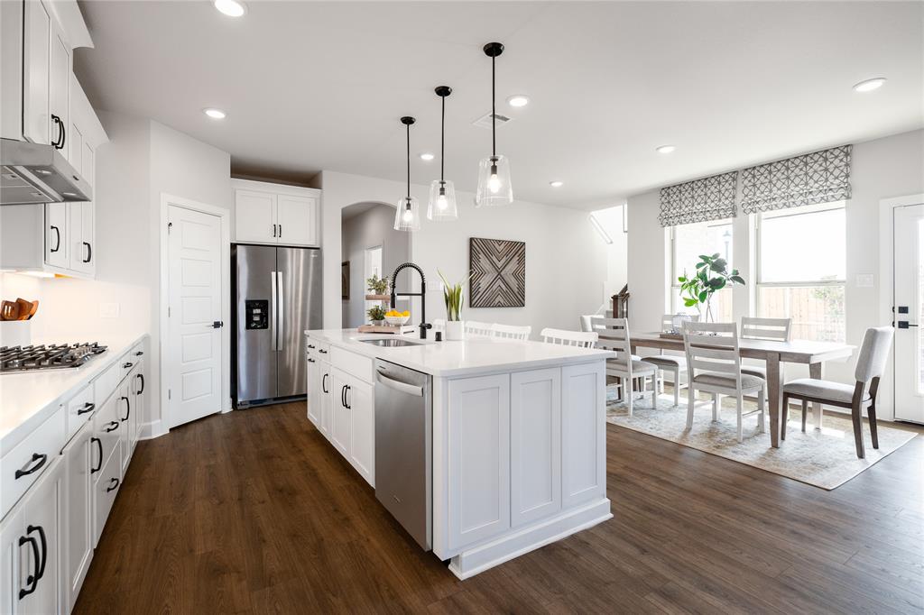 1413 Lady Bird Road Property Photo 4