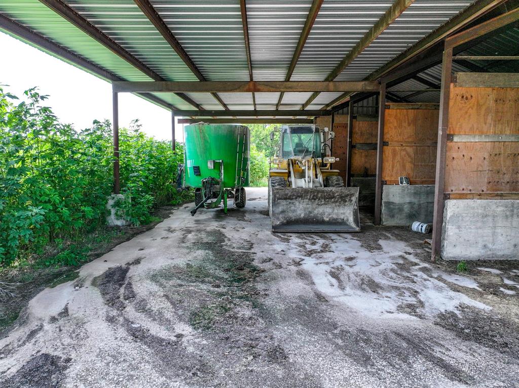 270 Farm Road 2560 Property Photo 37