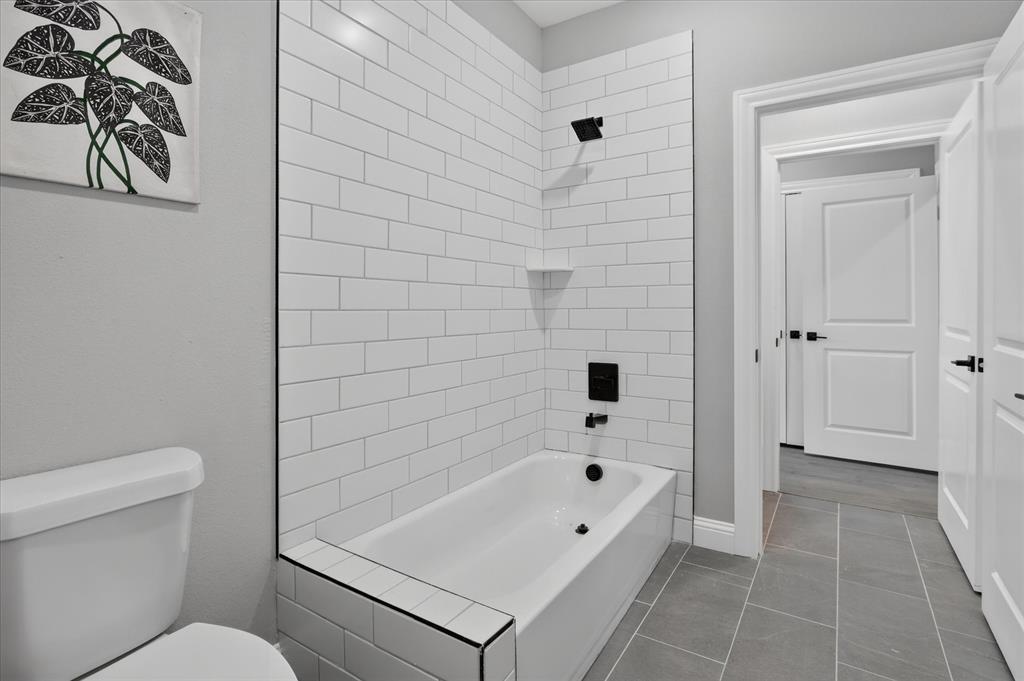 804 Premier Property Photo 26