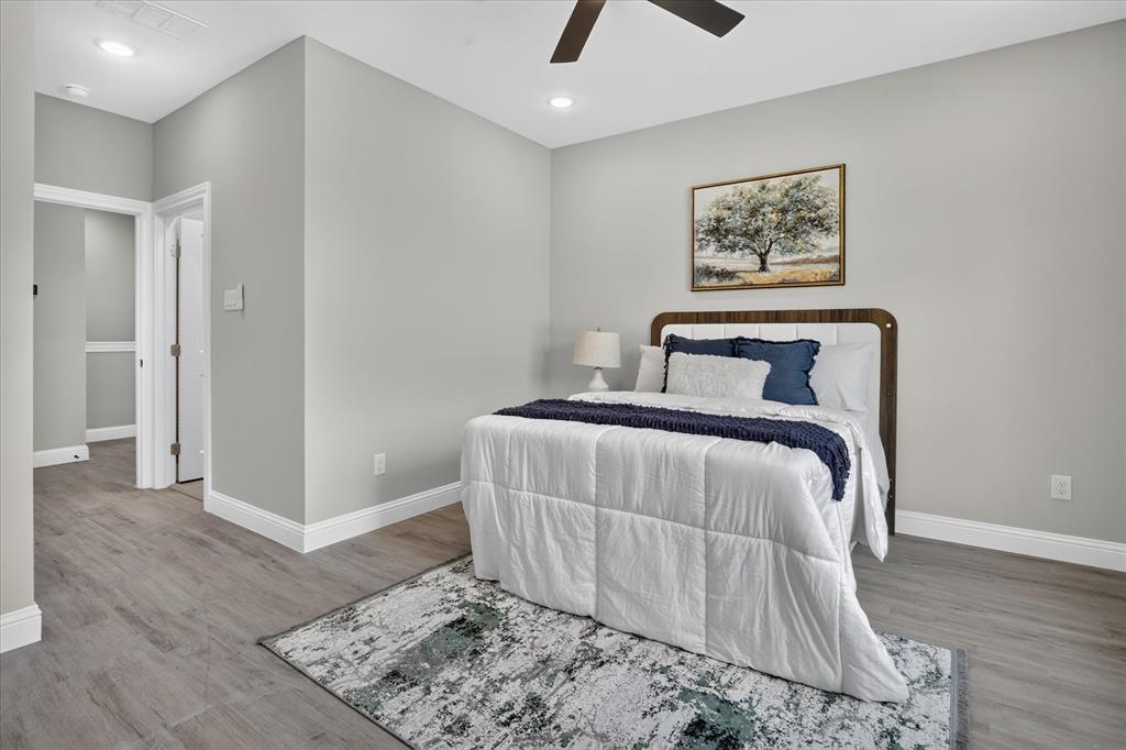 804 Premier Property Photo 33