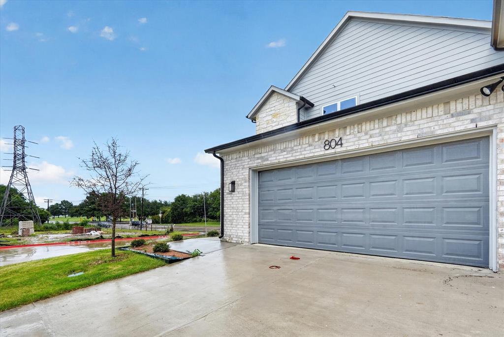 804 Premier Property Photo 37