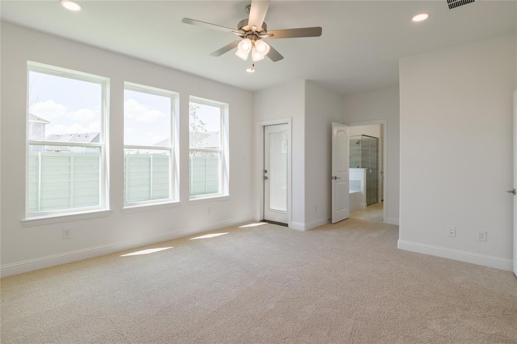 8705 Acorn Avenue Property Photo 7