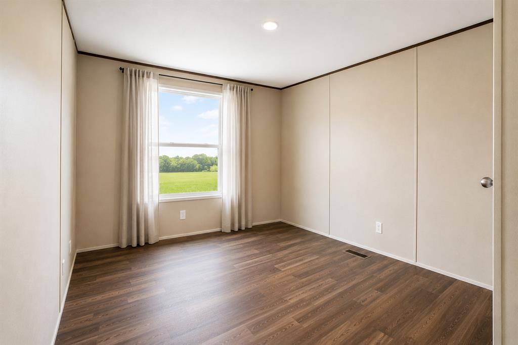 143 Lark Meadow Drive Property Photo 34