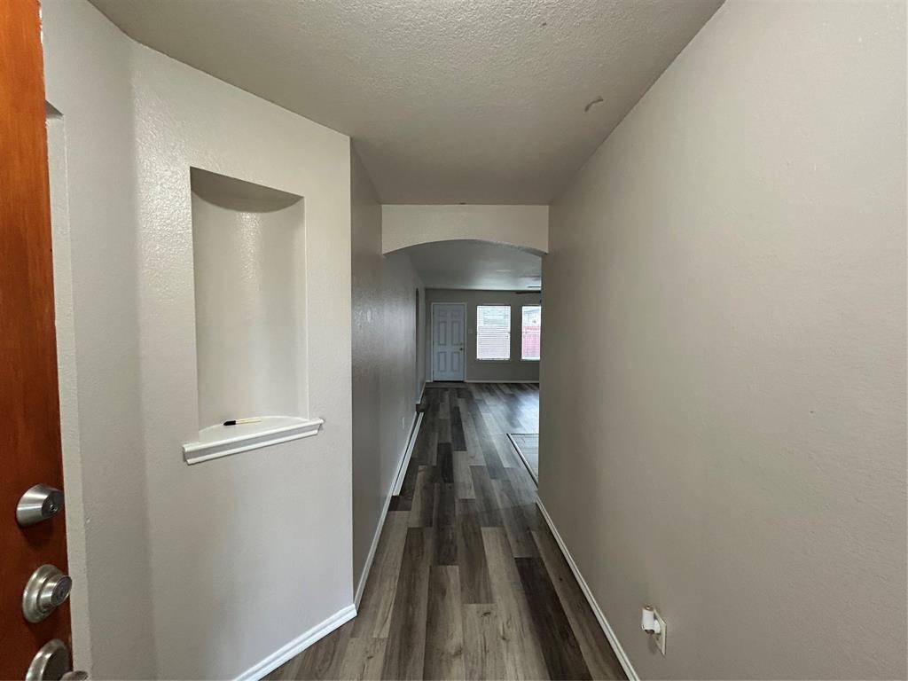 10445 Hideaway Trail Property Photo 2