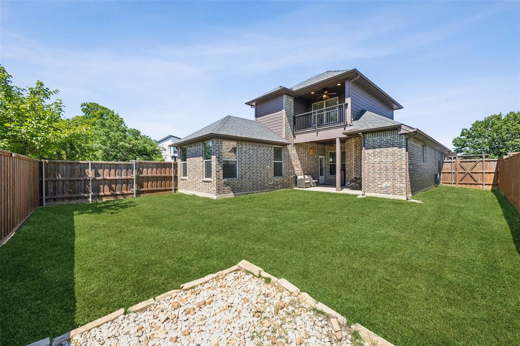 2405 La Costa Drive Property Photo 1